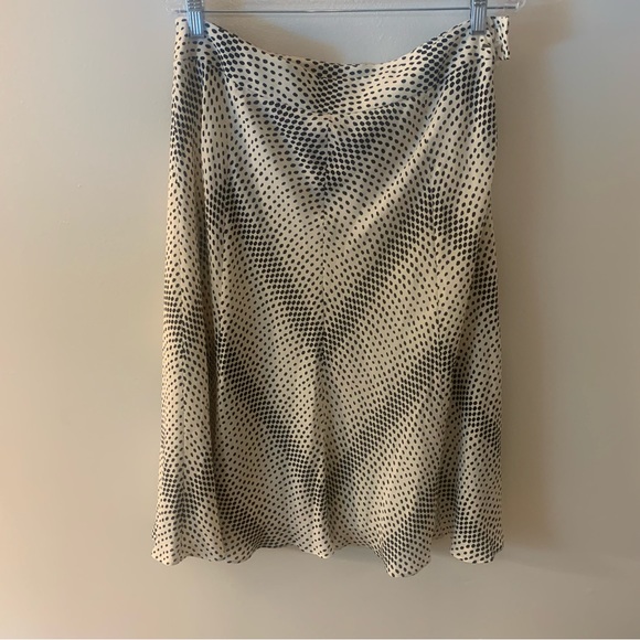 Jones New York 100% Silk Polka Dot A Line Skirt - Picture 7 of 9